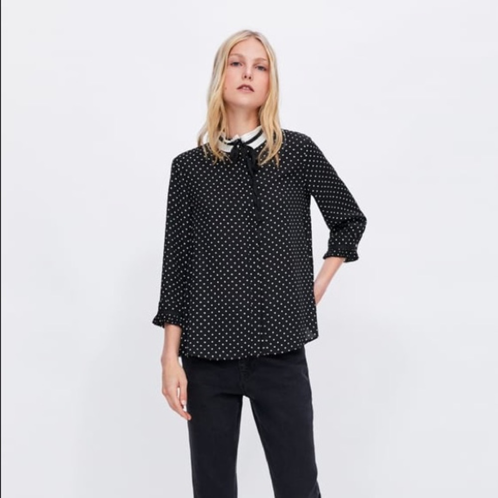 NWT Zara Basics Blouse. Size small.